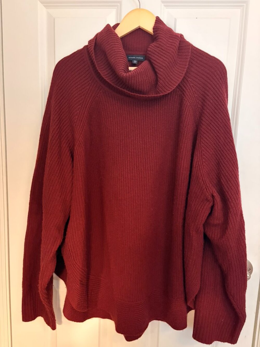 Universal Standard Nicole Cashmere Blend Turtleneck Sweater - Merlot